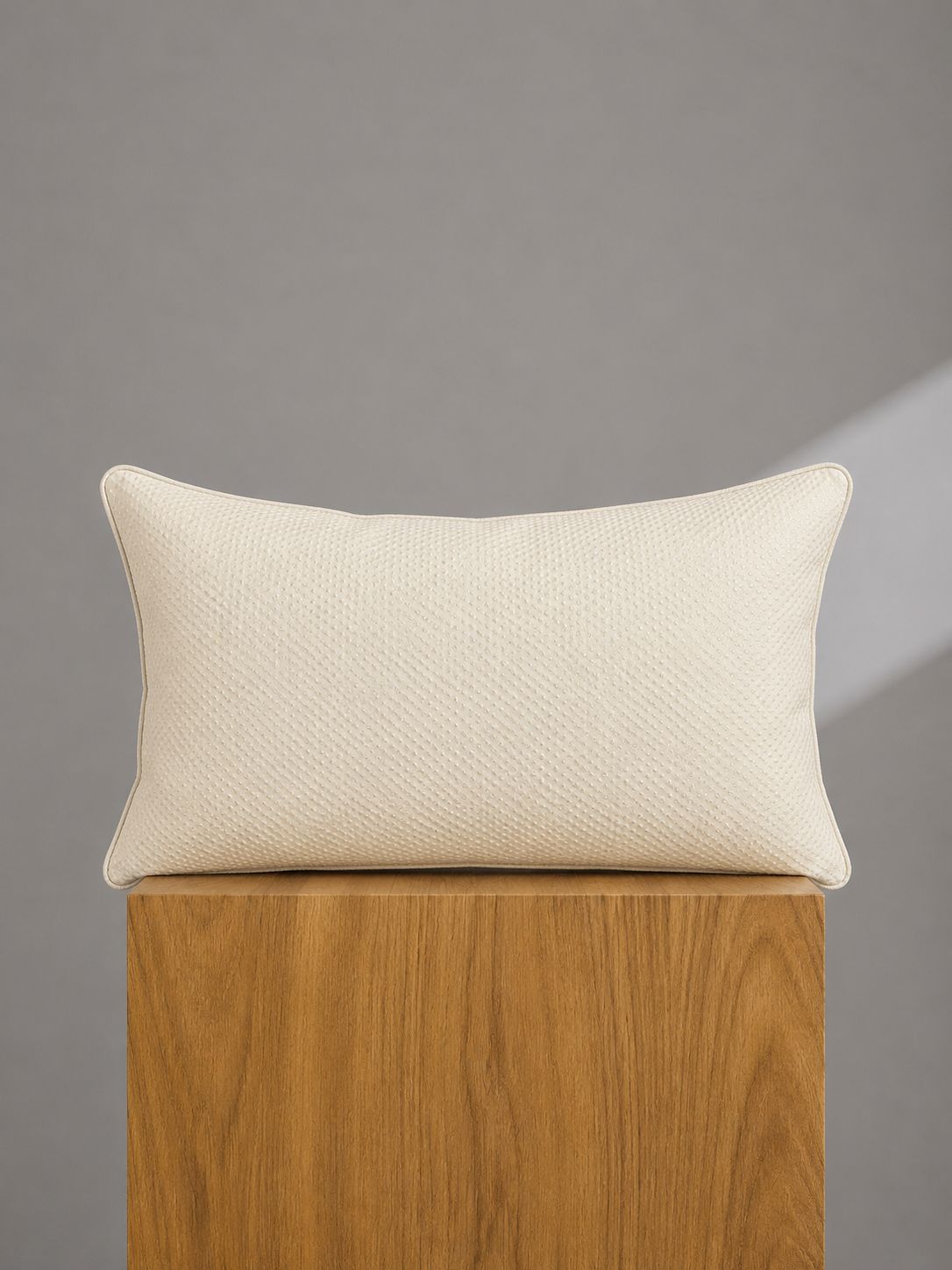 Ivory Mist Cushion